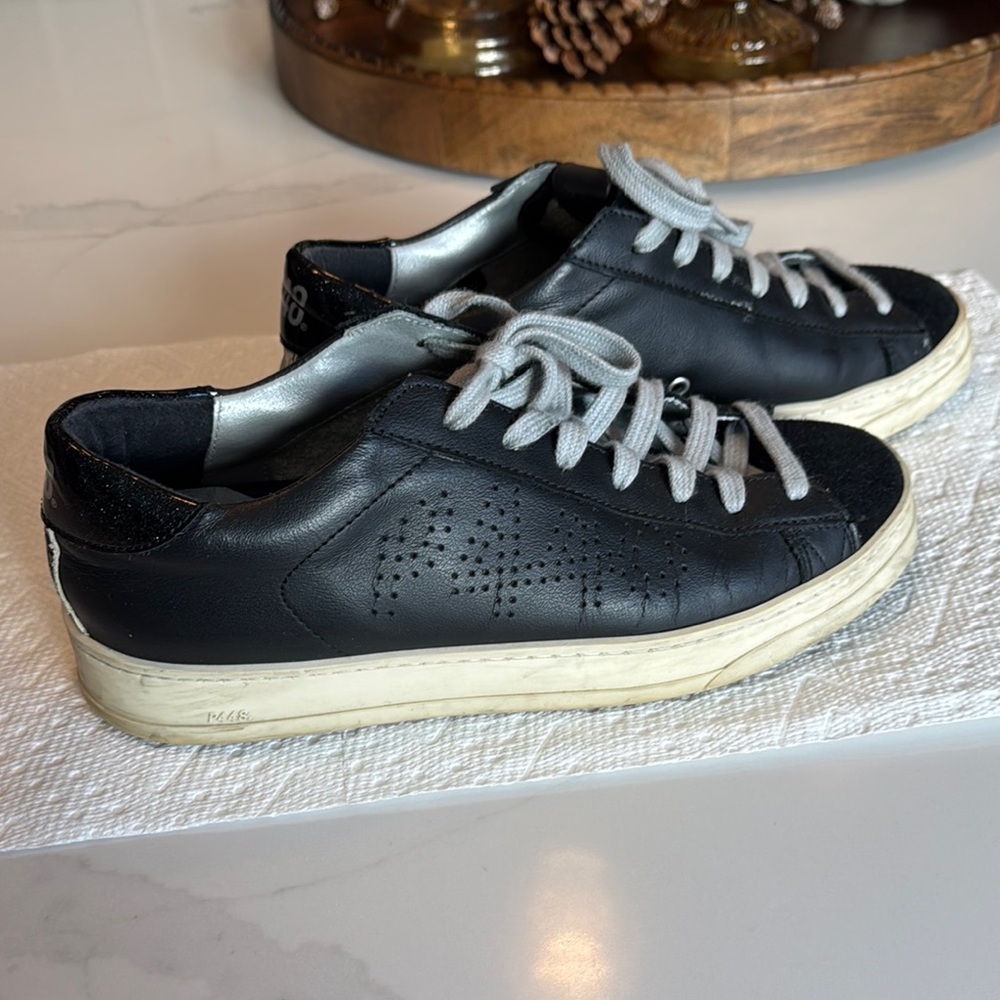 Black Leather Women’s Sneakers
